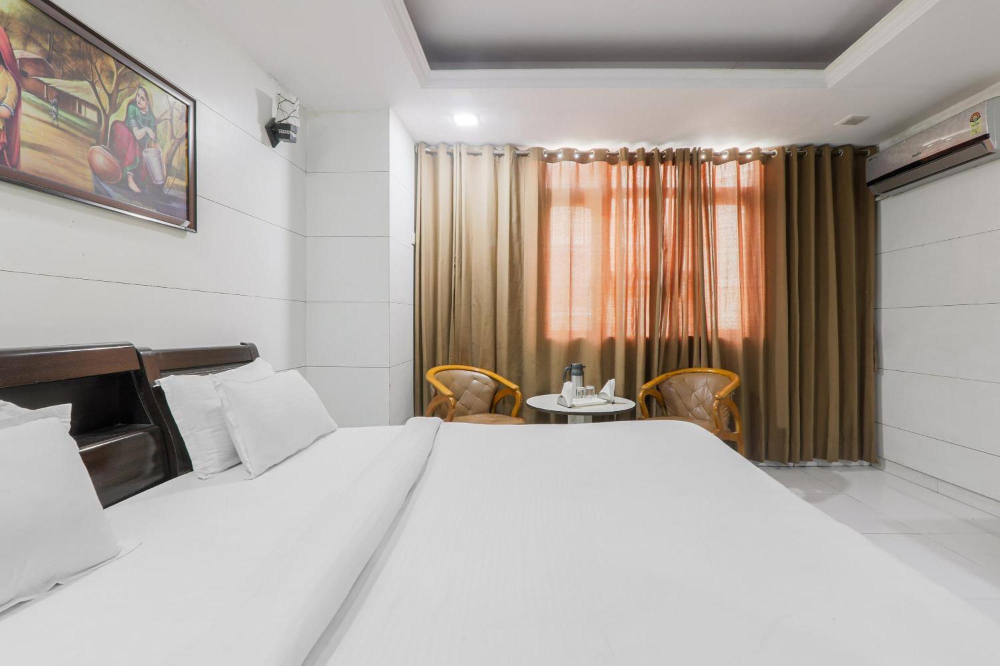 Hotel O The Casa Picolla Patna  Kültér fotó