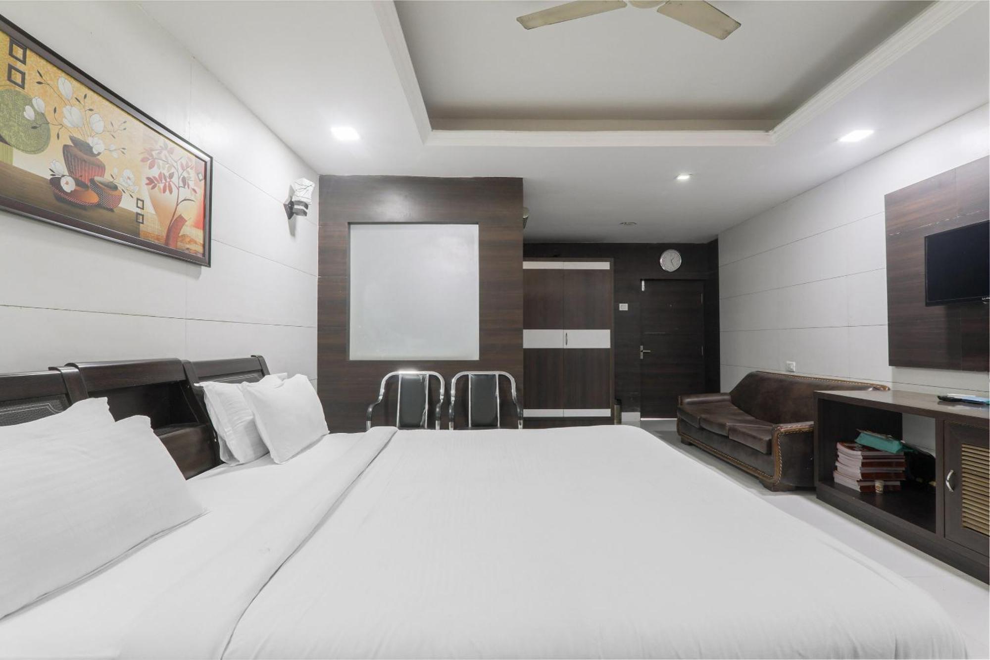 Hotel O The Casa Picolla Patna  Kültér fotó